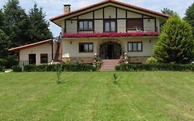 Casa Rural Ibarrondo Etxea
